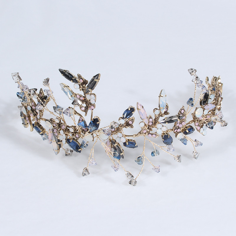 Luxury Vintage Headband Cheap Prices Crystal Metal Crown Tiaras In Bulk