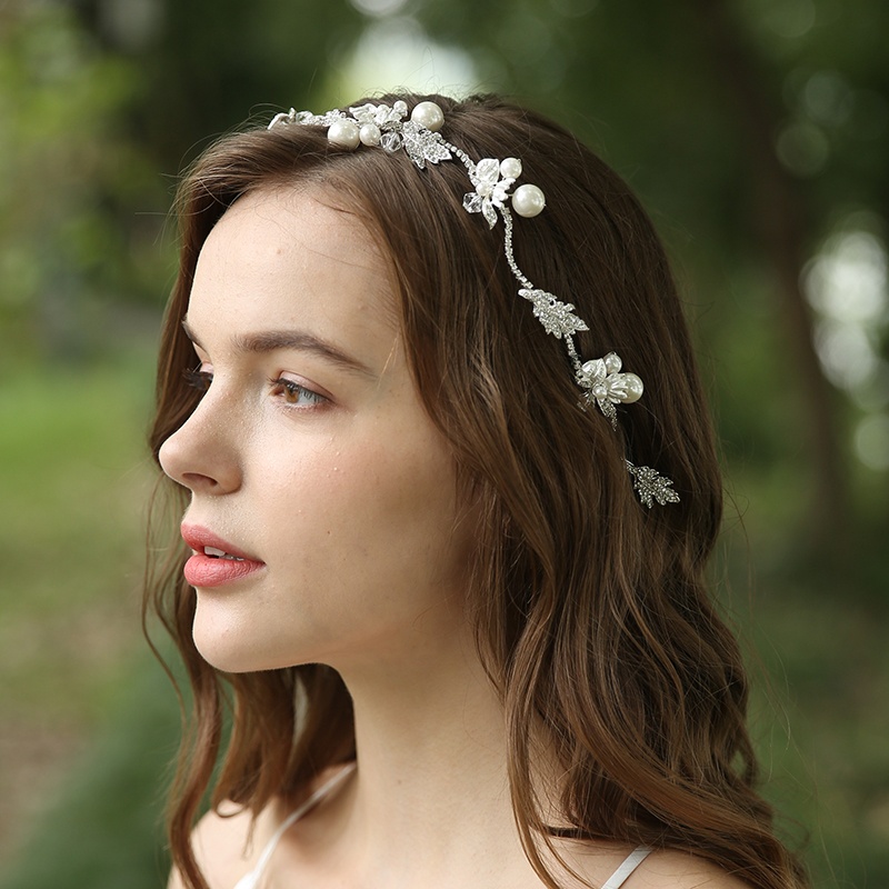 Handmade Gorgeous Silver Rhinestone Pearl Bridal Headband